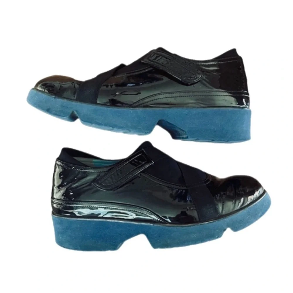 Thierry Rabotin Made in Italy Lena Black Patent Leather with Velcro Strap Size 6 - Picture 6 of 7